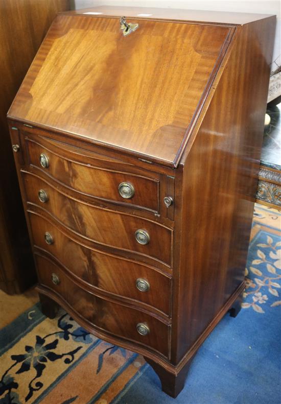 Small mahogany bureau